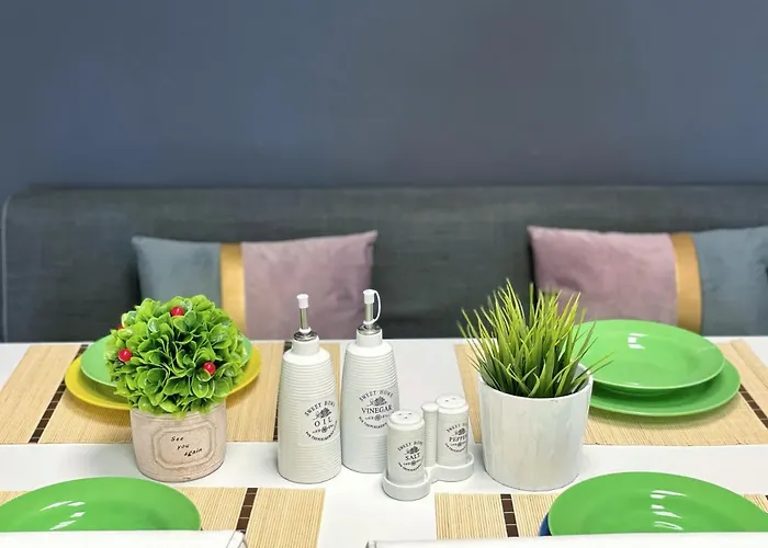 компас Апартаменты *